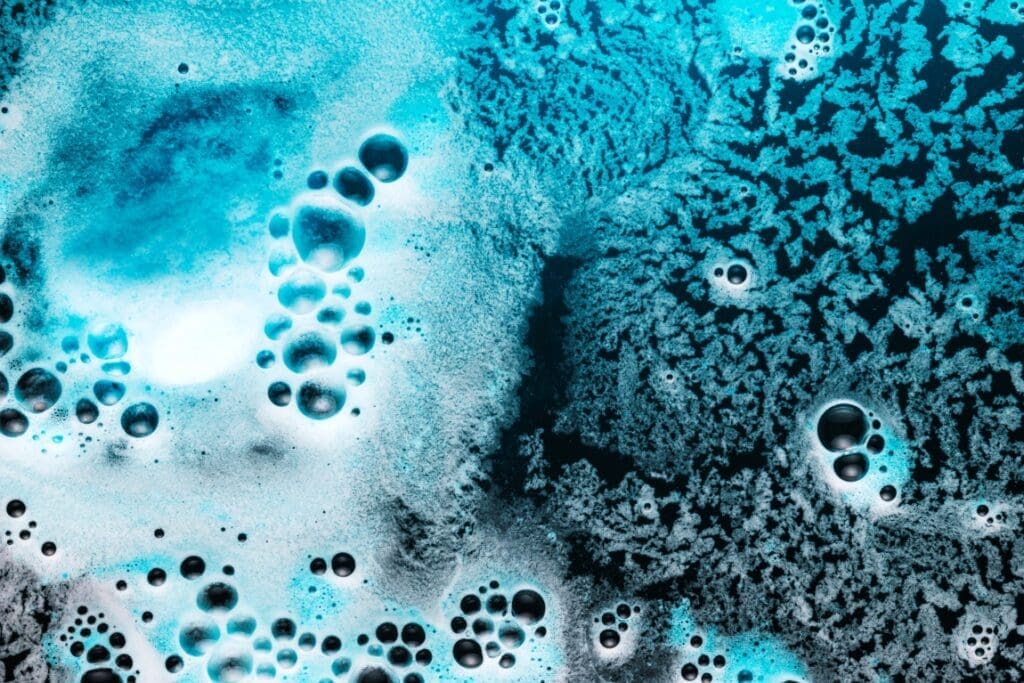 New ‘forever chemical’ cleanup strategy discovered from blue foam dark water res