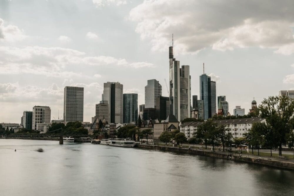 Image: Skyscrapers by River in Frankfurt