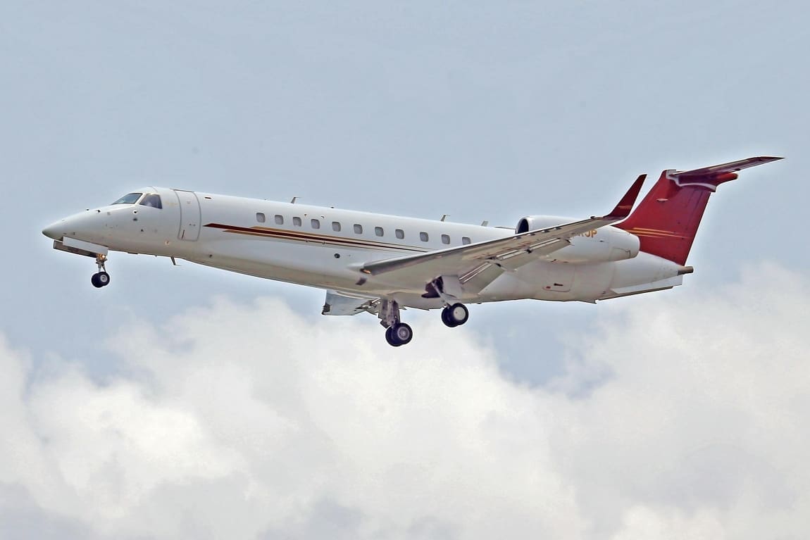 Image: Aircraft Flying on a Cloudy Sky