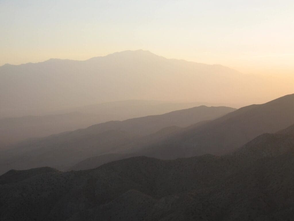 Individuals vary in how air pollution impacts their mood 12489696063 628d1ec4fd k res