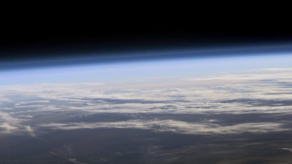 Image: NASA Study: First Direct Proof of Ozone Hole Recovery Due to Chemicals Ban (s. science, climate)