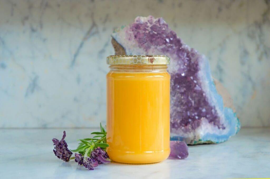 Buzz-worthy breakthrough: new tests to detect fake honey jasmijn hofstra kMa9lLOsljk res