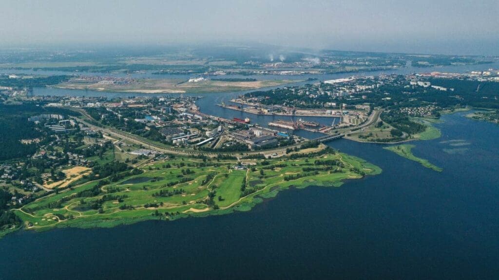 Image: aerial view of a coastline