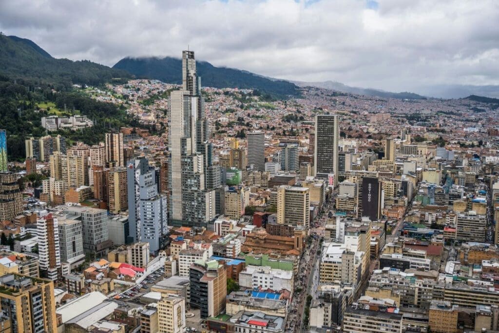 Global South cities face higher heat risks due to lack of green spaces Image: Bogota