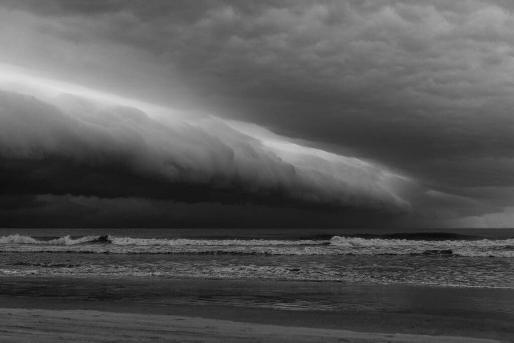 Milton becomes hurricane on path to storm-battered Florida: NHC Image: Grayscale Photo of Ocean Waves