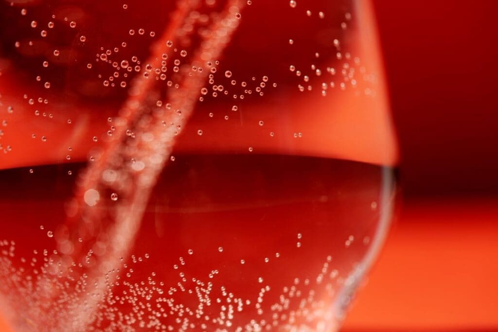 Winners of Applied Microbiology International Horizon Awards 2024 announced Image: Close- up of clear glass straw in liquid