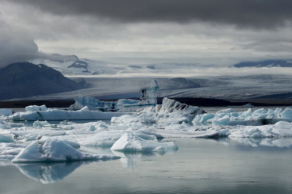 Researchers show complex relationship between Arctic warming and Arctic dust