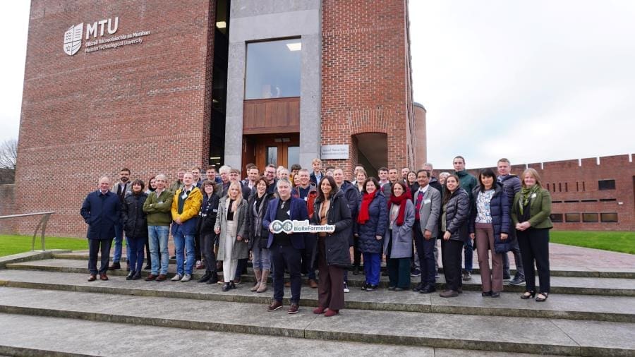 The Rural BioReFarmeries consortium, which includes 19 partners from 8 EU countries, met in Cork for the project kick-off meeting.