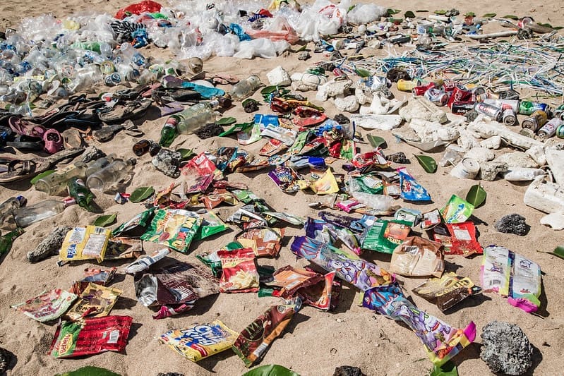 Image: Trash at a beach in Bali