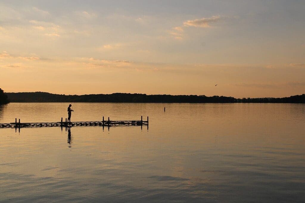 Bacteria evolve seasonally in response to environmental changes Lake Mendota at sunset