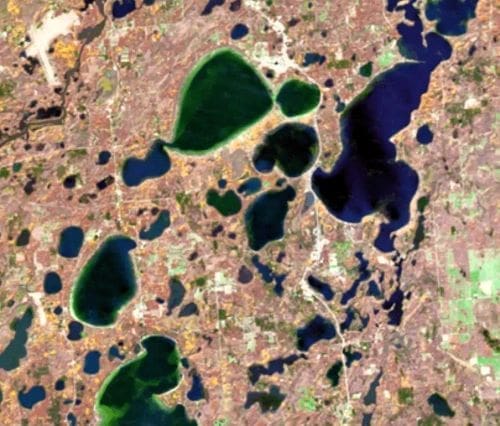 Satellite image: High-resolution optical images used for land monitoring (s. algae bloom, climate)