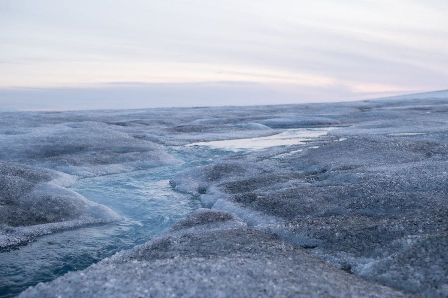 Image: Darkened ice (s. Greenland, science, climate)