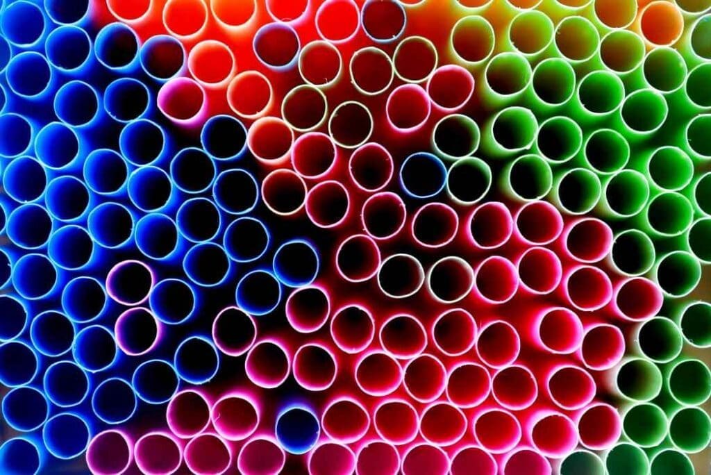 Image: Pink and Green Straws