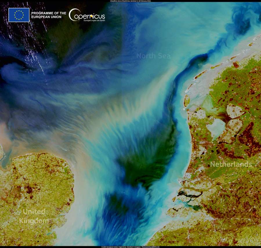 Satellite Image: Sediment plumes in North Sea waters (s. storms, polar vortex, uk)