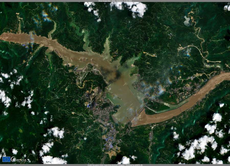 Image: The Three Gorges Dam, China (s. Yangtze River)