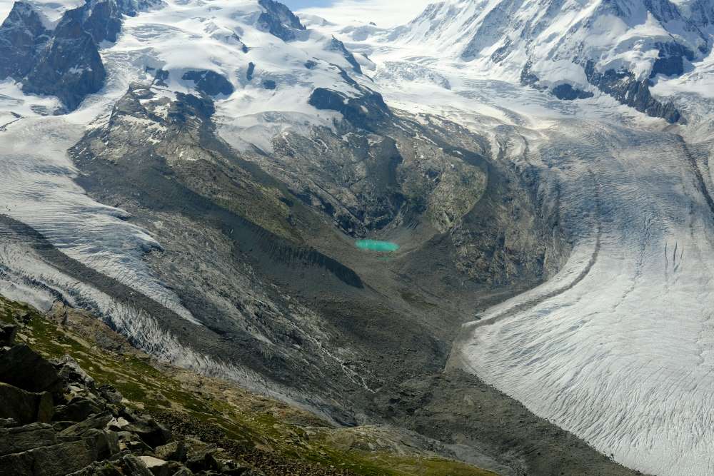 Image: Mountain with snow, (s. glaciers, climate)