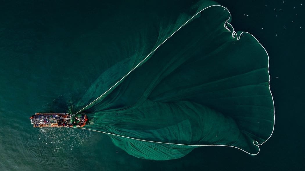 Image: Boat, Fishing boat, Ocean (s. Economy, Climate)
