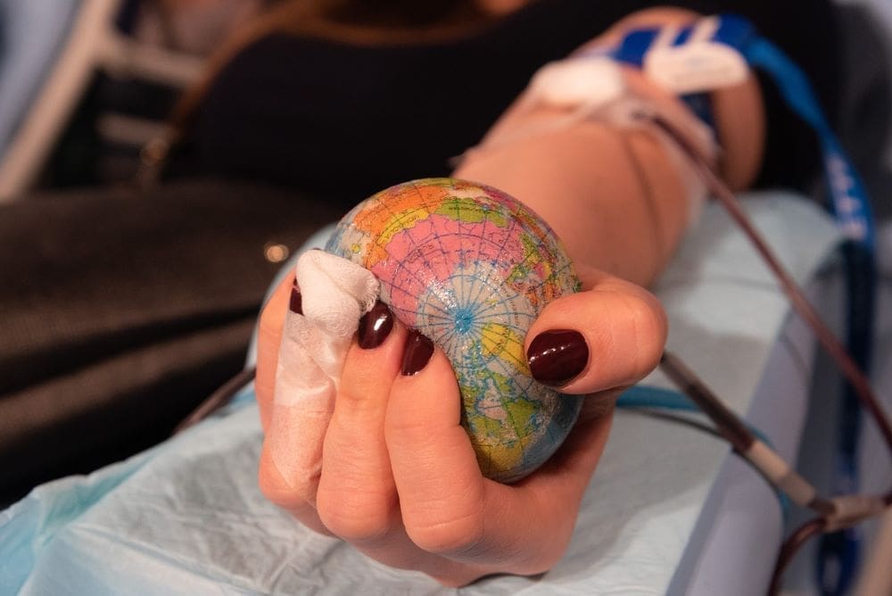 Study reveals climate change risks to safe blood supply worldwide Image: Earth, Blood supply, Blood donation