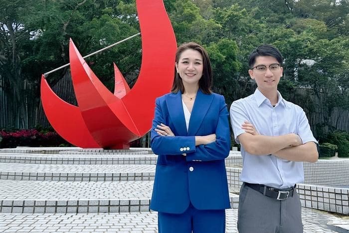 Warming climate may accelerate weather instability Image: Prof. Lu Mengqian (left) and Dr. Cheng Tat-Fan