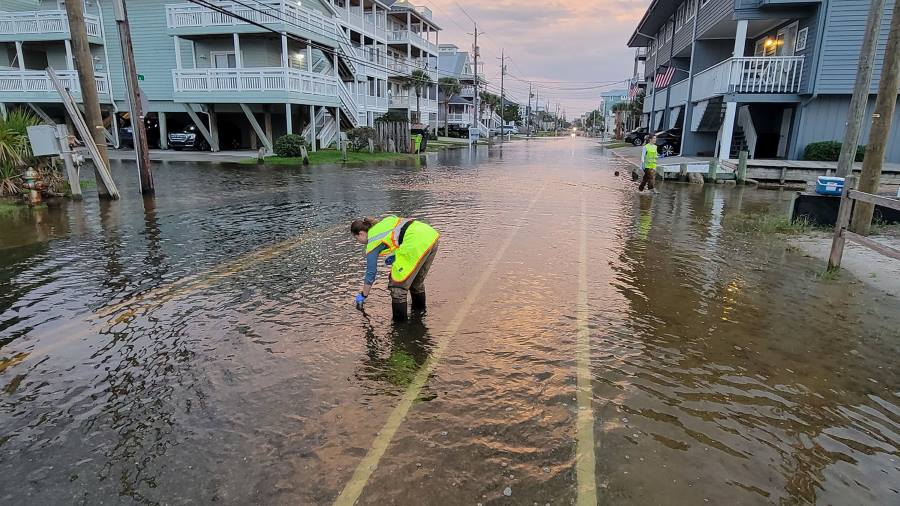 Image: Flooding Even When There's No Rain