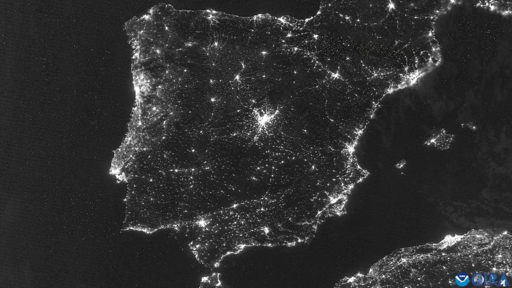 Satellite Imagery: Outages in Spain and Portugal (CIRA 2025-04-29) (s. energy security)