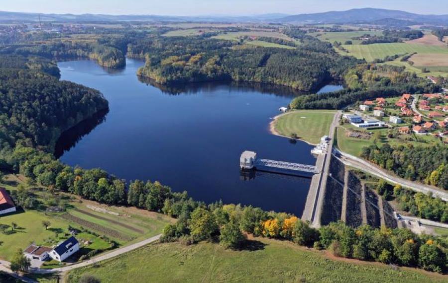 Image: Rimov reservoir in the Czech Republic 