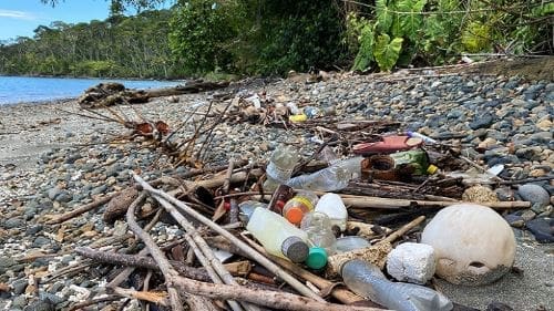 Image: Plastic pollution, Colombia