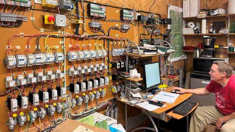 Image: Researchers study soil warming and carbon dioxide emissions 