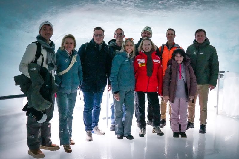 Image: The event brought together glaciologists, winter sport professionals and climate scientists to discuss the accelerating impacts of climate change and, particularly, of glacier loss