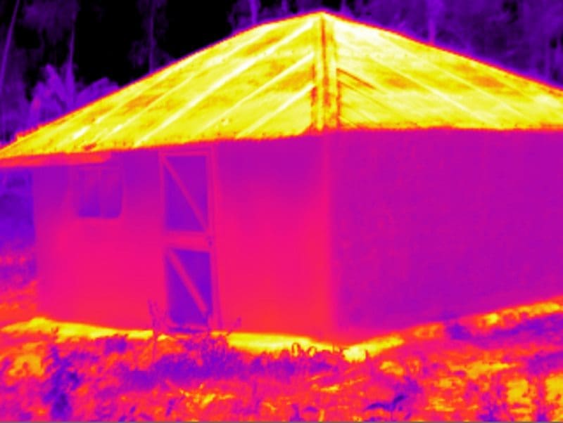 Image: Thermal image of a mud house (s. climate, science)