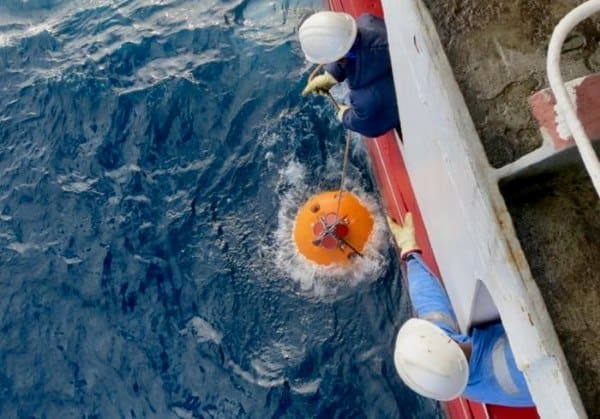Ocean eddies reshape coastal seas as warming accelerates at the surface Image: Mooring buoy (s. ocean eddies)