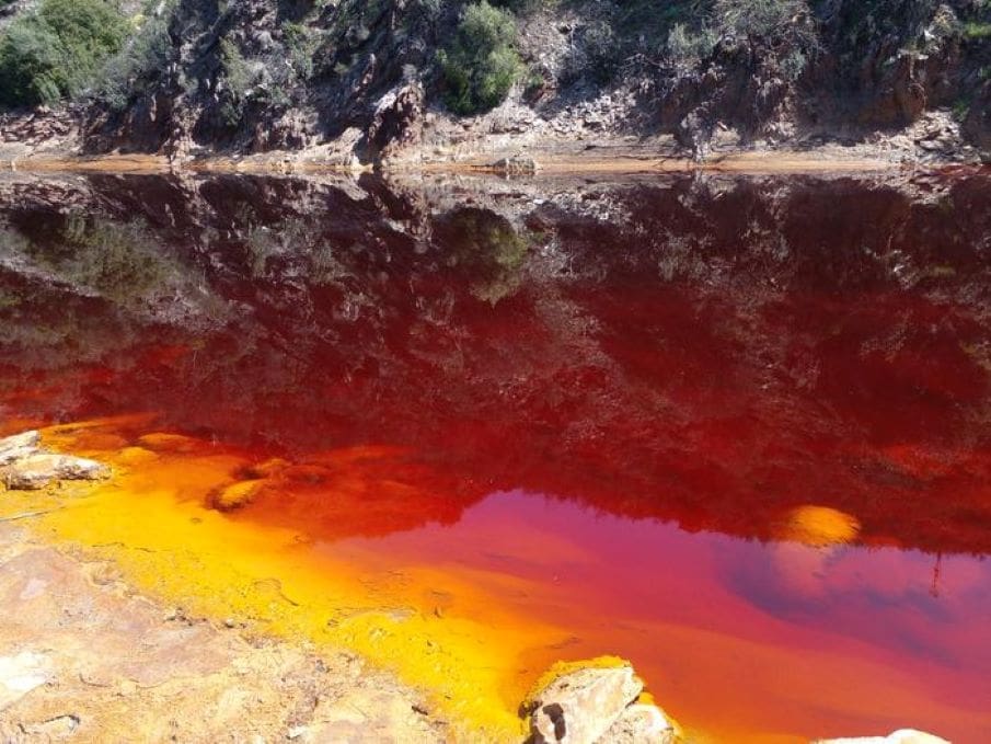 Acid mine drainage could greatly increase metal mining carbon footprints Image: Acid mine drainage, Spain